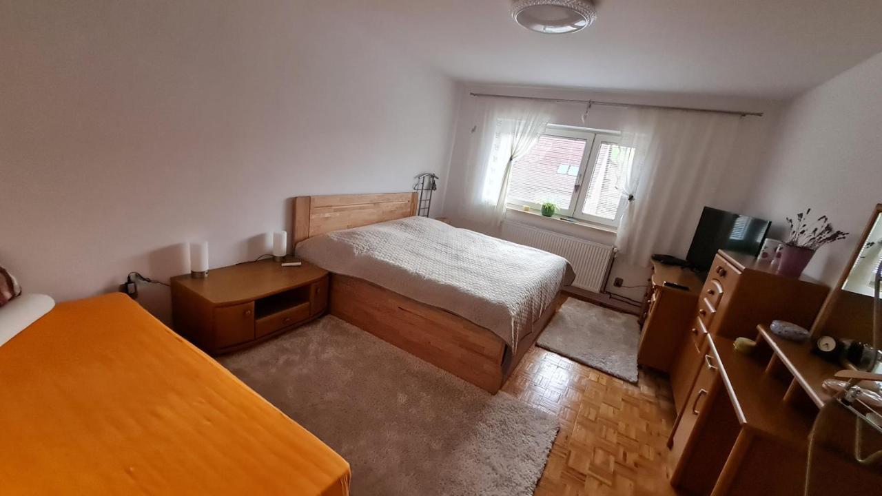 Penzion Piano Leilighet Liptovský Mikuláš Eksteriør bilde